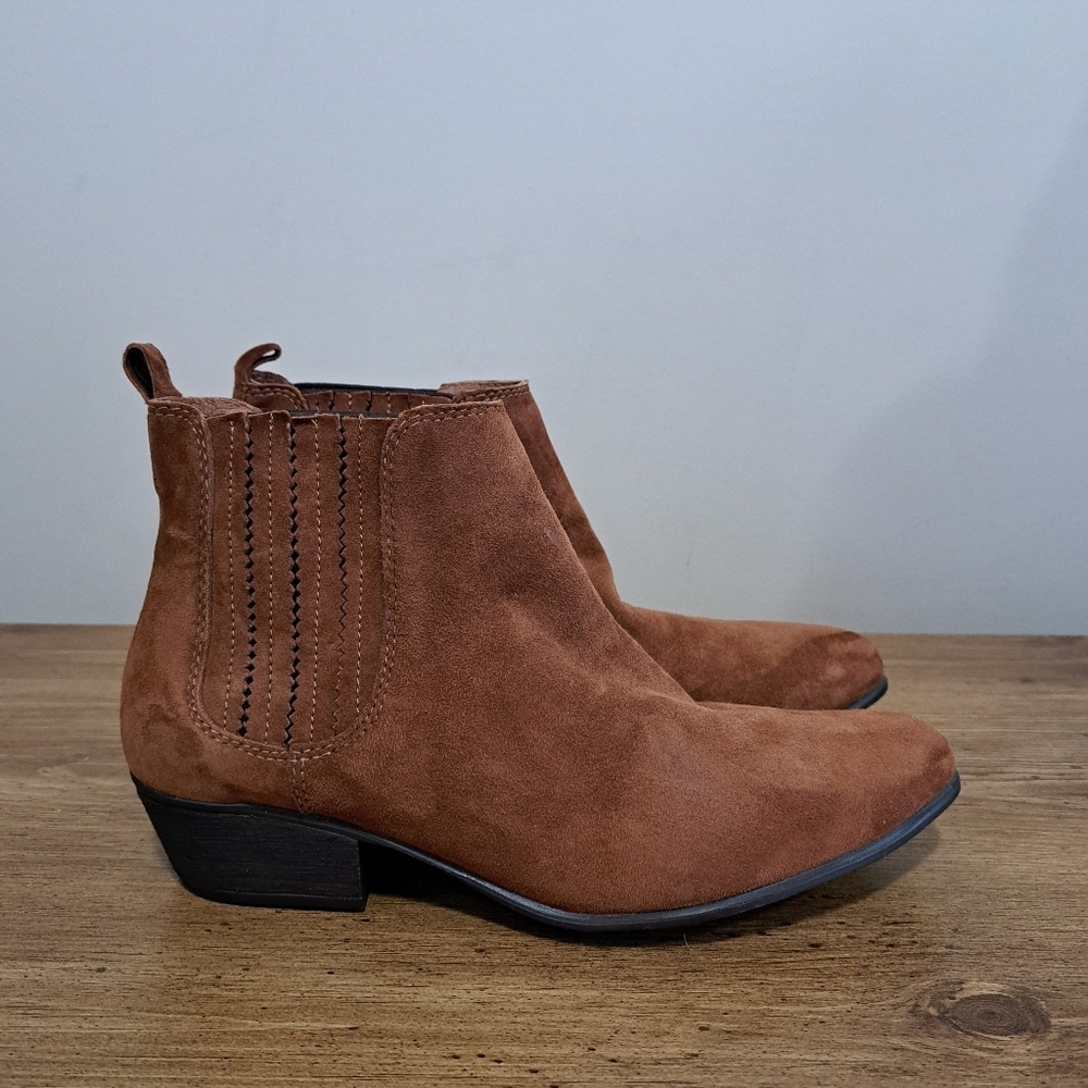Steve Madden Nylie Ankle Boots Suede Tan Brown Booties Womens Size 10 Western